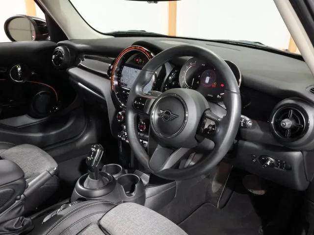 MINI MINI COOPER S CLASSIC TRIM 2022 — миниатюра 5