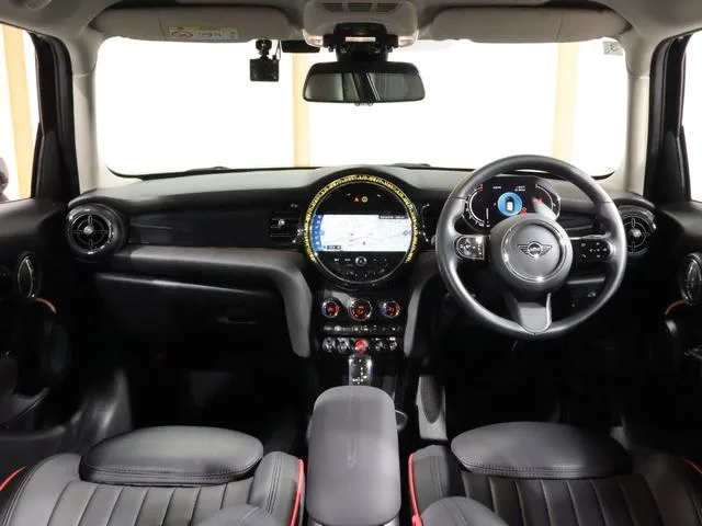 MINI MINI COOPER S PREMIUM PLUS PACKAGE CLASSIC TRIM 2024 — миниатюра 2