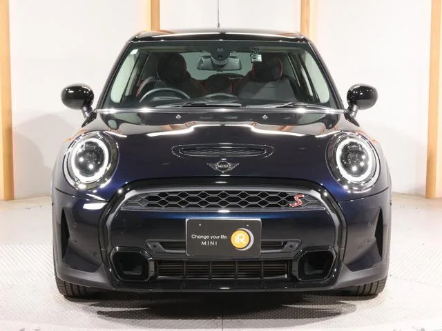MINI MINI COOPER S PREMIUM PLUS PACKAGE CLASSIC TRIM 2024 — миниатюра 3