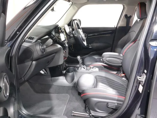 MINI MINI COOPER S PREMIUM PLUS PACKAGE CLASSIC TRIM 2024 — миниатюра 4
