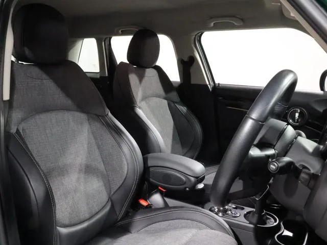 MINI MINI COOPER CLASSIC TRIM 2022 — миниатюра 3