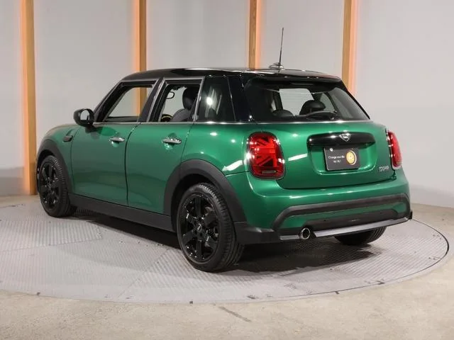MINI MINI COOPER CLASSIC TRIM 2022 — миниатюра 5