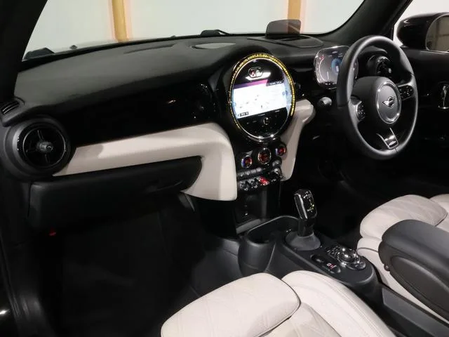 MINI MINI JOHN COOPER WORKS PREMIUM PLUS PACKAGE JOHN COOPER WORKS TRIM 2023 — миниатюра 4