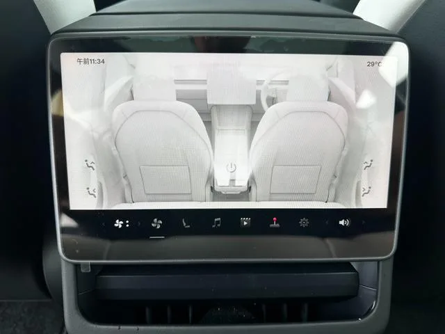 Tesla MODEL 3 DUAL MOTOR AWD LONG RANGE 2023 — миниатюра 3