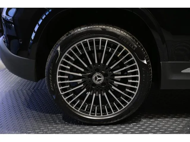 Mercedes-Benz EQA EQA250+ AMG LINE PACKAGE 2025 — миниатюра 4