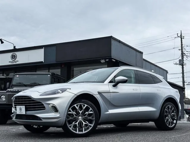 Aston Martin DBX BASE GRADE 2022 — фото 1, купить с доставкой в Москву
