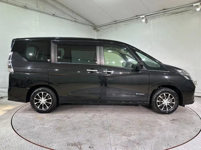 Nissan SERENA E-POWER XV 2022 — миниатюра 5