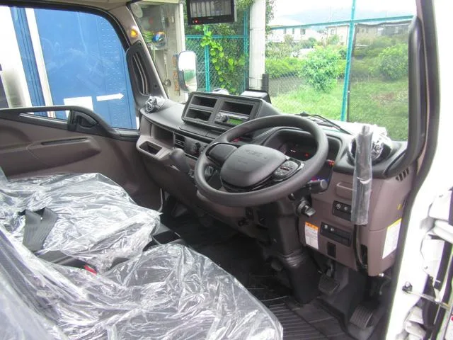 Mitsubishi Fuso CANTER 2025 — миниатюра 4