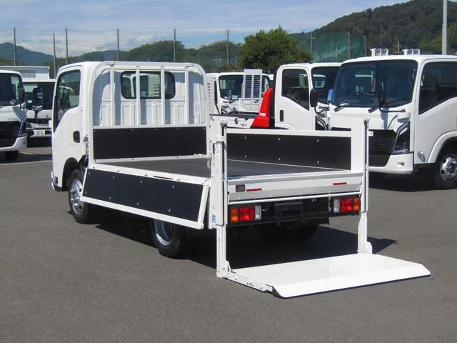 Mazda TITAN TRUCK 2025 — миниатюра 3