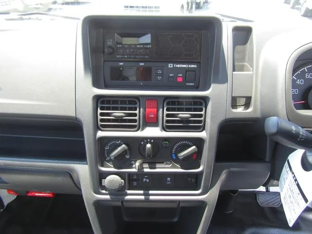 Suzuki CARRY TRUCK 2025 — миниатюра 5