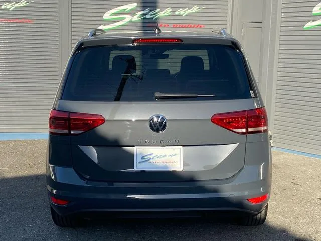 Volkswagen GOLF TOURAN TSI HIGHLINE 2022 — миниатюра 3