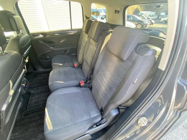 Volkswagen GOLF TOURAN TSI HIGHLINE 2022 — миниатюра 5