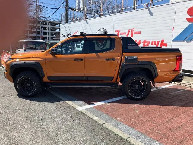 Mitsubishi TRITON GSR 2024 — миниатюра 2