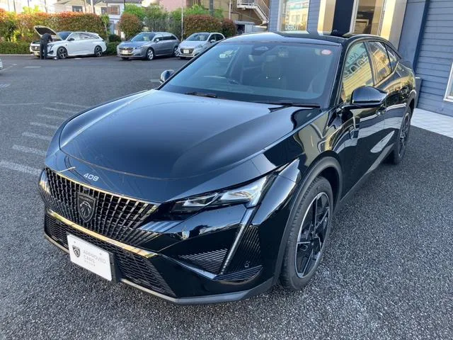 Peugeot 408 GT 2023 — миниатюра 2