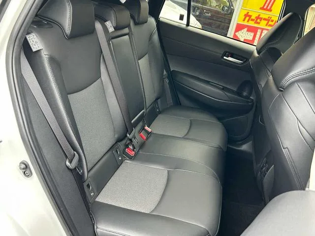 Toyota CorollaCross Z 2023 — миниатюра 5