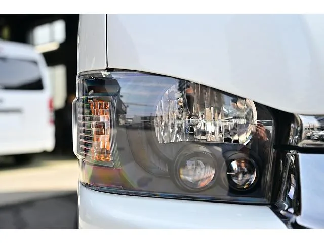 Toyota HIACE VAN SUPER GL DARK PRIME II 2022 — миниатюра 4