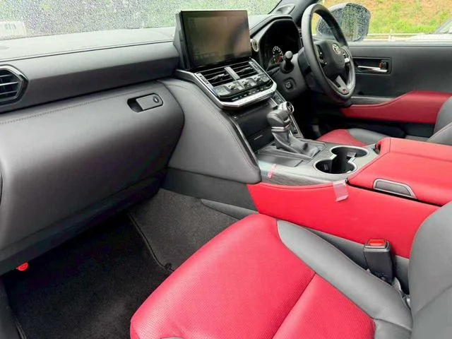 Toyota Land Cruiser GR SPORT 2024 — миниатюра 3