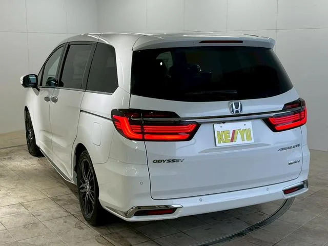Honda ODYSSEY HYBRID e:HEV ABSOLUTE EX 2026 — миниатюра 3