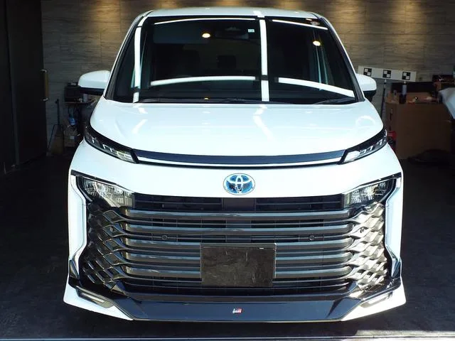 Toyota VOXY HYBRID S-G 2023 — миниатюра 2