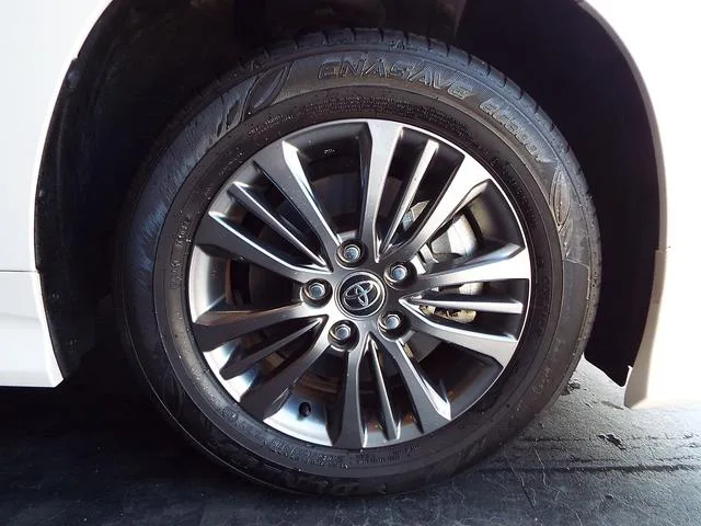 Toyota VOXY HYBRID S-G 2023 — миниатюра 3