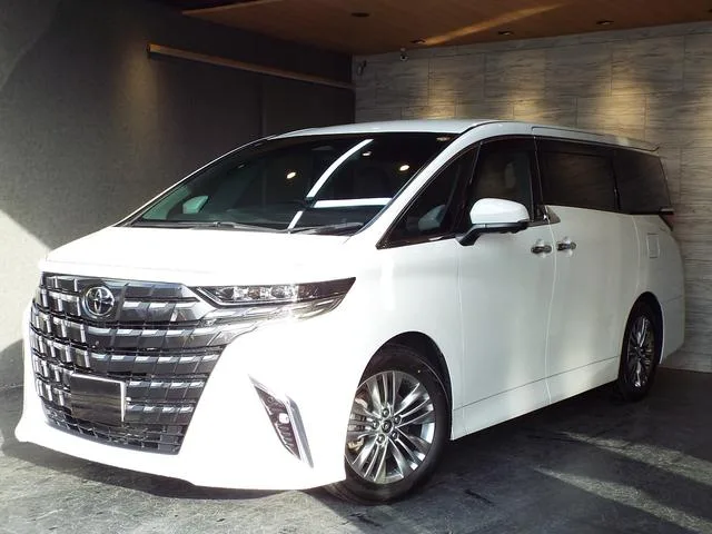 Toyota ALPHARD HYBRID Z 2024 — фото 1, купить с доставкой в Москву