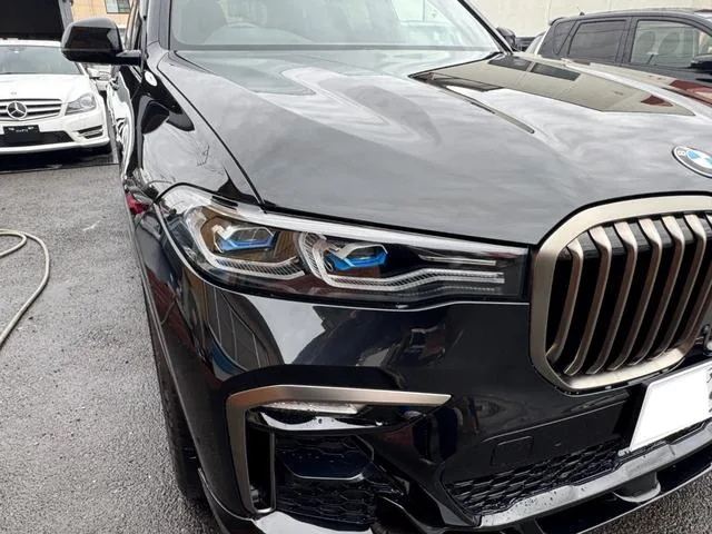 BMW X7 M50I 2022 — миниатюра 3