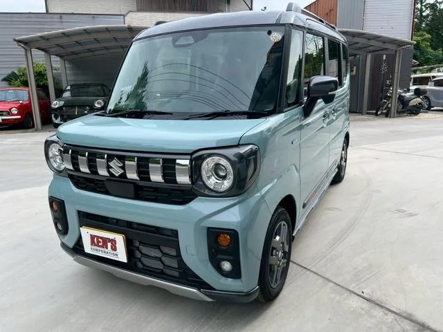 Suzuki SPACIA GEAR HYBRID XZ TURBO 2025 — фото 1, купить с доставкой в Москву