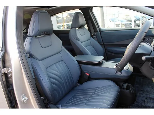 Nissan ARIYA B6 LIMITED 2022 — миниатюра 4