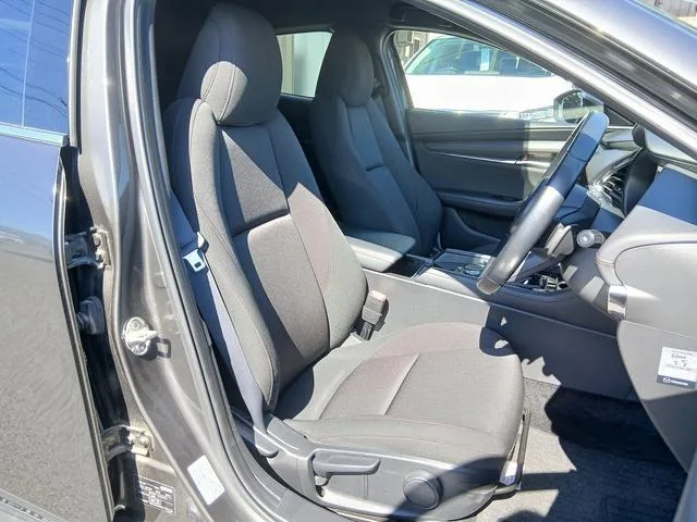 Mazda MAZDA3 FASTBACK XD PROACTIVE 2022 — миниатюра 4
