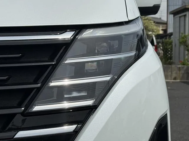 Nissan SERENA E-POWER HIGHWAY STAR V 90TH ANNIVERSARY 2024 — миниатюра 4