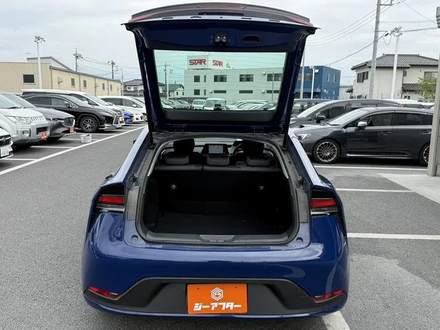 Toyota PRIUS U 2023 — миниатюра 5