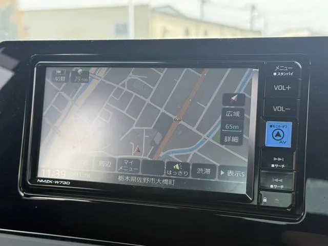 Toyota PRIUS X 2023 — миниатюра 2
