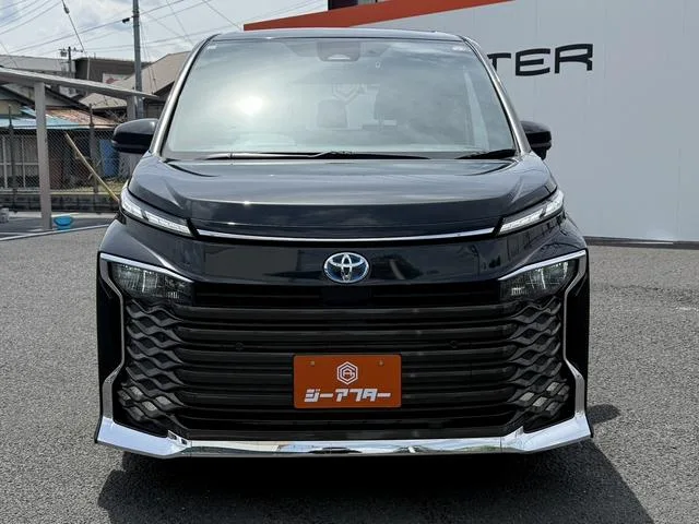 Toyota VOXY HYBRID S-Z 2023 — миниатюра 3