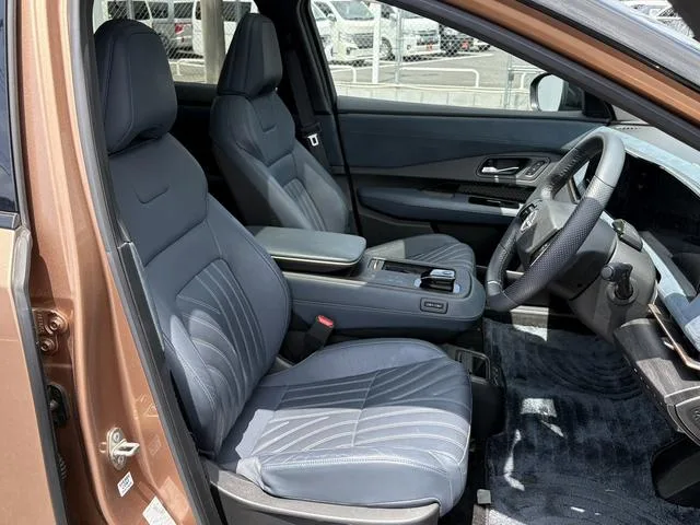 Nissan Ariya B6 LIMITED 2022 — миниатюра 5