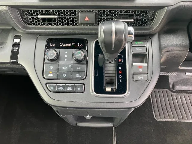 Honda STEPWAGON SPADA 2024 — миниатюра 5