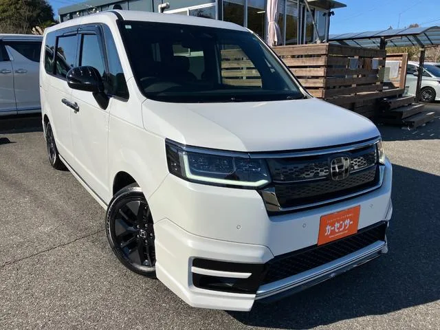 Honda STEPWAGON SPADA 2023 — фото 1, купить с доставкой в Москву