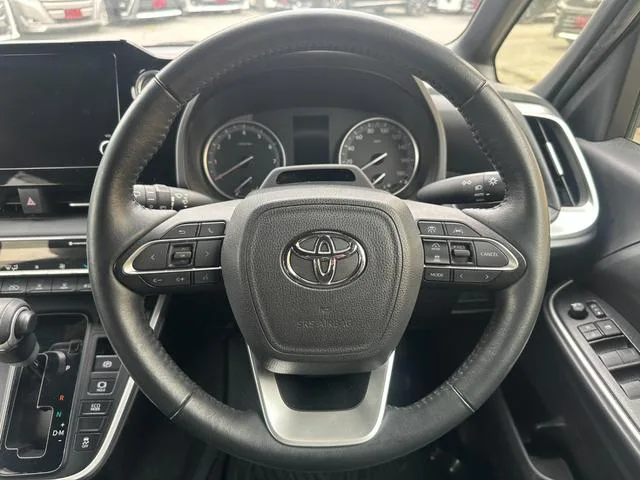 Toyota VOXY S-G 2023 — миниатюра 3