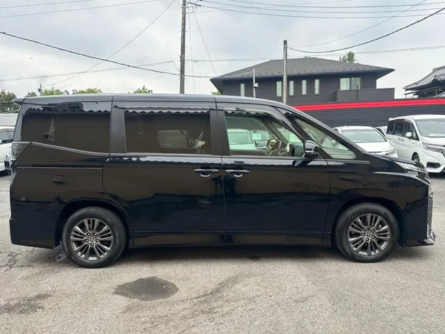 Toyota VOXY S-G 2023 — миниатюра 5