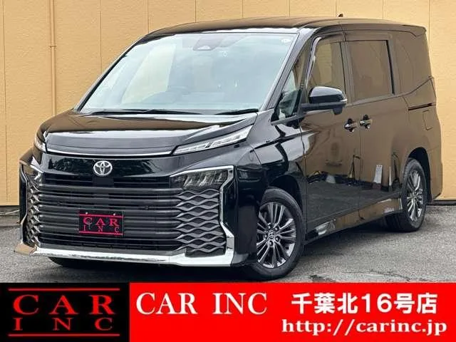 Toyota VOXY S-G 2023 — фото 1, купить с доставкой в Москву