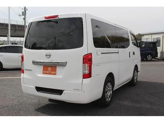 Nissan NV350CARAVAN VAN 2022 — миниатюра 5