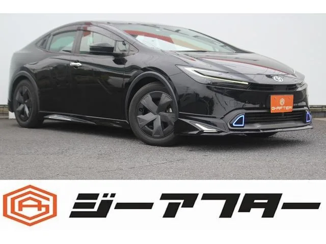 Toyota Prius U 2023 — фото 1, купить с доставкой в Москву