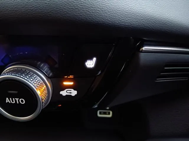 Honda VEZEL E:HEV Z 2022 — миниатюра 5