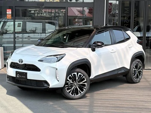 Toyota YARIS CROSS HYBRID Z 2026 — фото 1, купить с доставкой в Москву