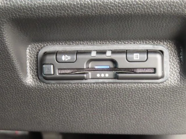 Honda FREED HYBRID HYBRID G 2023 — миниатюра 3