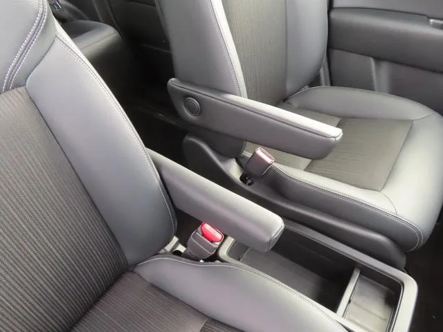 Honda STEPWAGON E:HEV SPADA 2024 — миниатюра 4