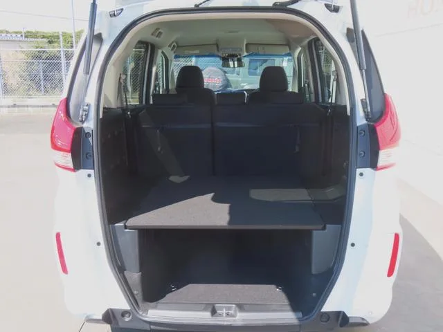 Honda FREED PLUS G BLACK STYLE 2024 — миниатюра 5