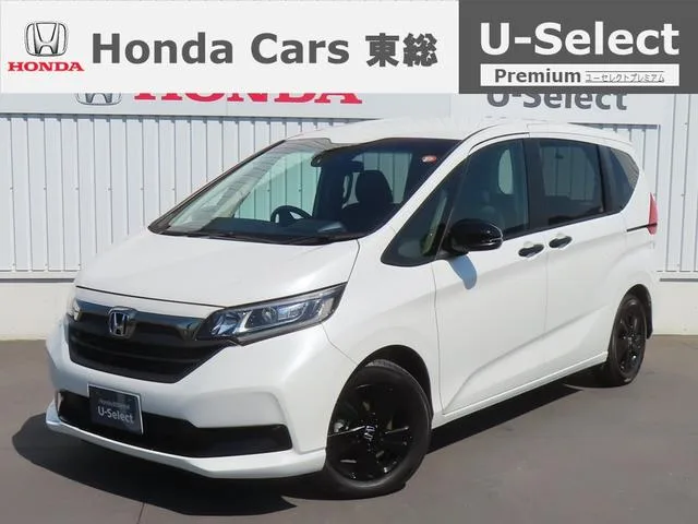Honda FREED PLUS G BLACK STYLE 2024 — фото 1, купить с доставкой в Москву