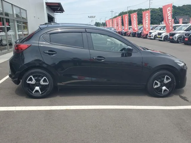 Mazda MAZDA2 15 BD 2023 — миниатюра 4