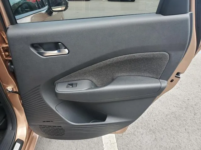 Nissan AURA G LEATHER EDITION 2024 — миниатюра 4