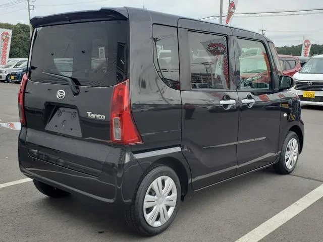 Daihatsu TANTO L 2022 — миниатюра 2